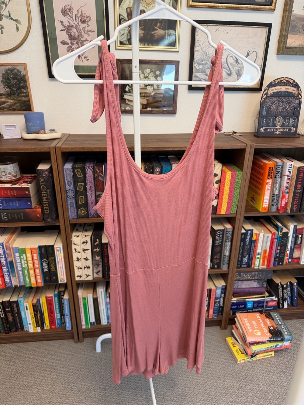Women's Scoop Neck Romper - Dusty Rose